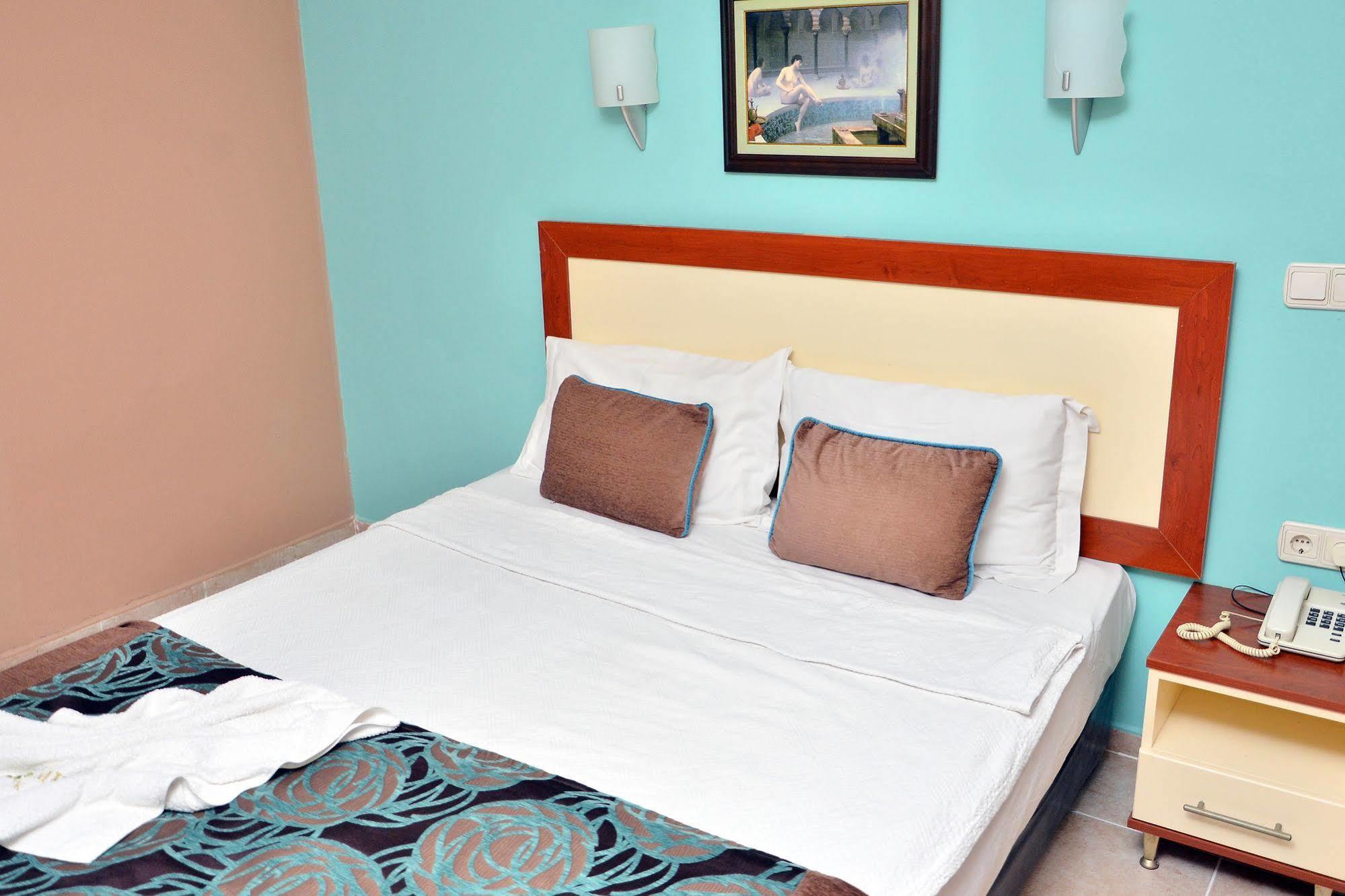 Cekmen Hotel Kemer Esterno foto