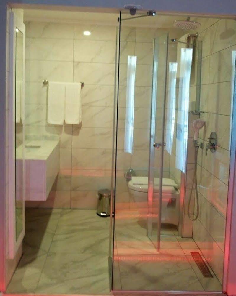 Cekmen Hotel Kemer Esterno foto